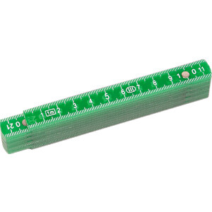 Massstab Aus Kunststoff 1 M , grün, PVC-Kunststoff, 13,00cm x 1,30cm x 3,00cm (Länge x Höhe x Breite)