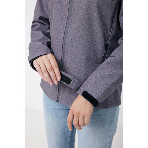 Iqoniq Makalu Damen Softshelljacke Aus Recyceltem Polyester , vulcano heather grey, 91% recyceltes Polyester, 7% recyceltes TPU, 2% Elastan, XL, 70,00cm x 3,00cm (Länge x Höhe), Bild 11