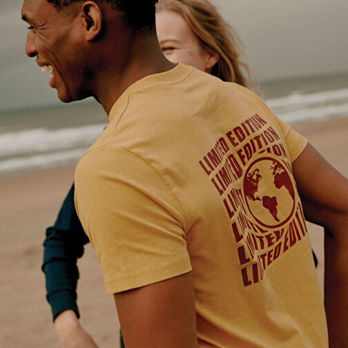 Iqoniq Bryce T-Shirt Aus Recycelter Baumwolle , ochre yellow, 50% recycelte und 50% biologische Baumwolle, XXXL, 80,00cm x 0,50cm (Länge x Höhe), Bild 5